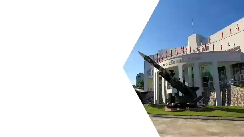 “bảo tàng b52 là một địa điểm giáo dục và nghiên cứu quan trọng , giúp người dân Việt Nam và du khách quốc tế hiểu hơn về lịch sử và văn hoá của Việt Nam”