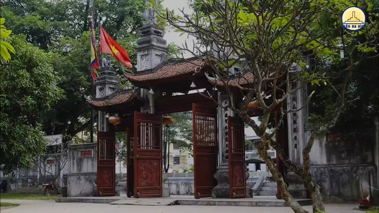 Đền Voi Phục - Vẻ đẹp linh thiêng giữa lòng Ba Đình