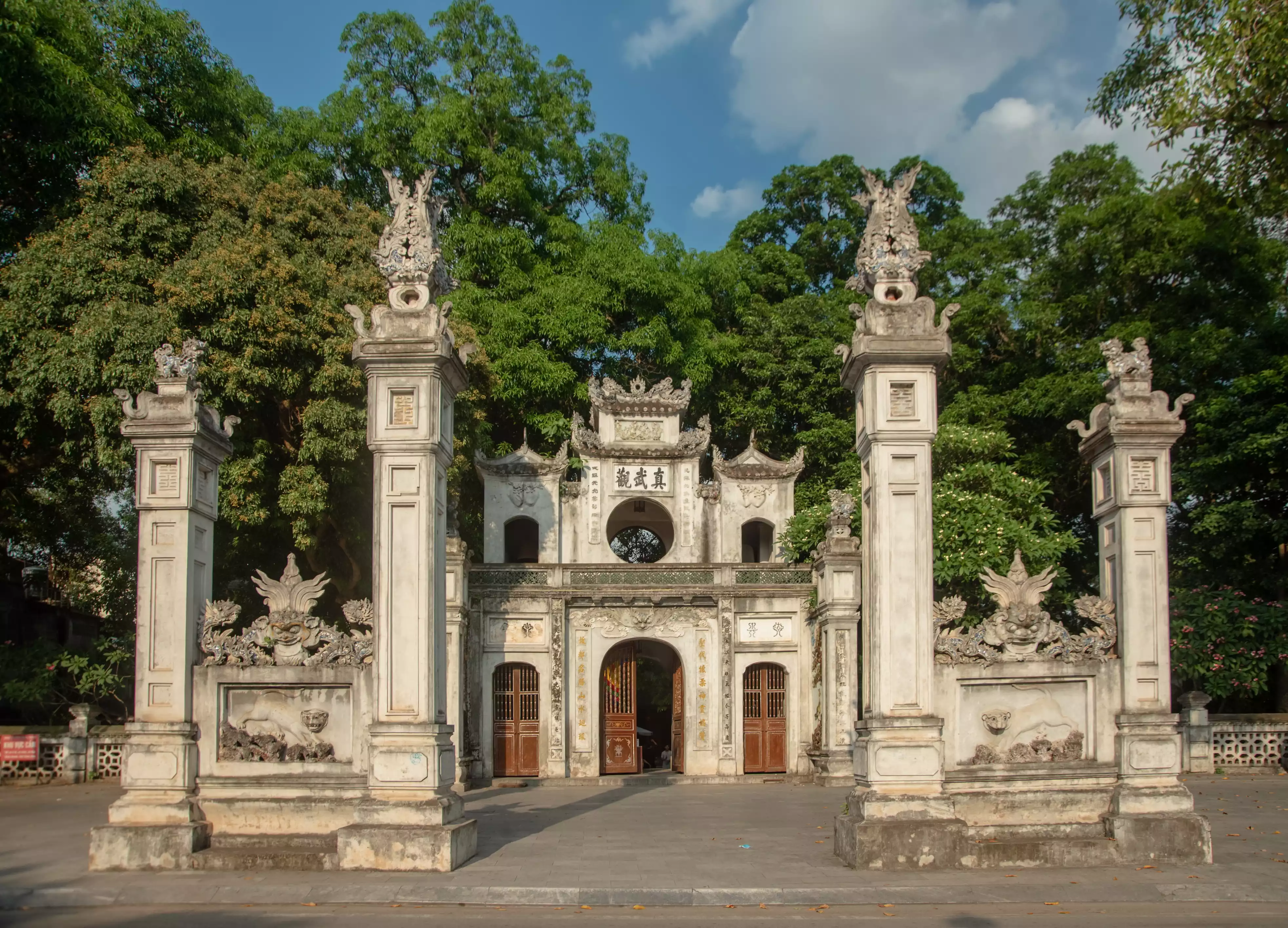 Tour đêm “Tiếng chuông Trấn Vũ” sắp ra mắt có gì đặc biệt?